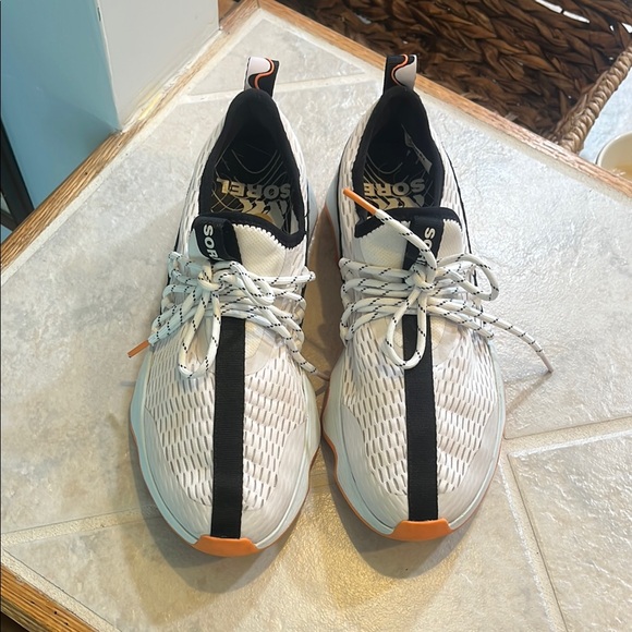 SOREL Kinetic Impact Ii Lace Sneaker :: size 8.5 :: colors-sea salt, koi - Picture 3 of 10